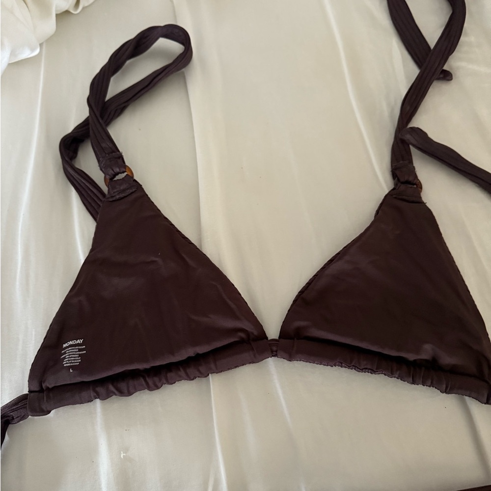 Monday Swimwear - Picture 2 of 9